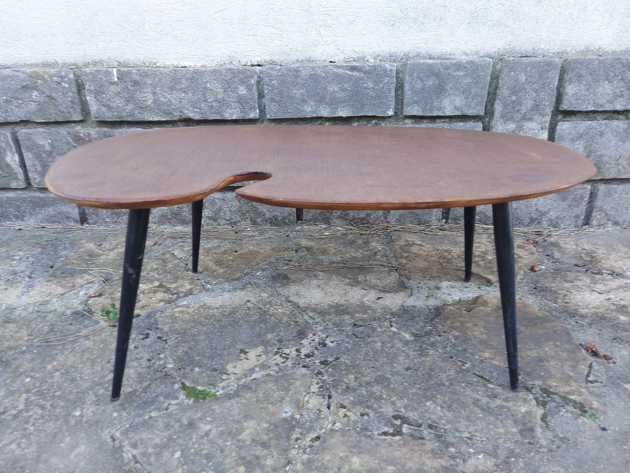 Coffee table bean design 60's