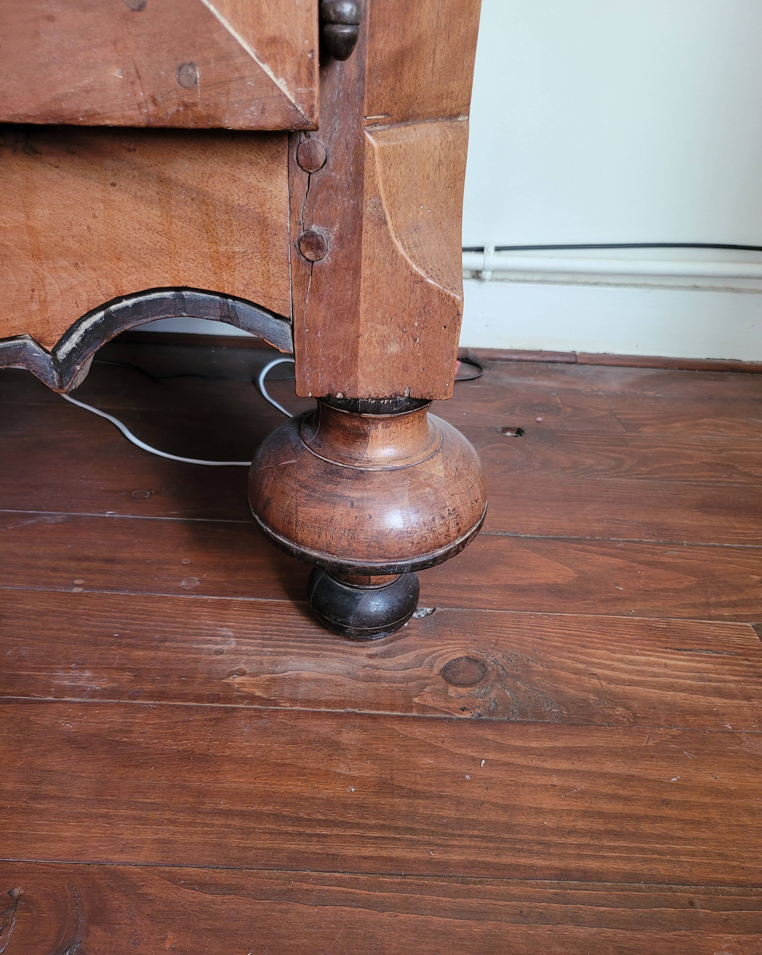 Armoire ancienne