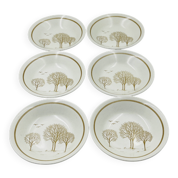 Lot 6 Deep Plates Churchill Homespun Trees