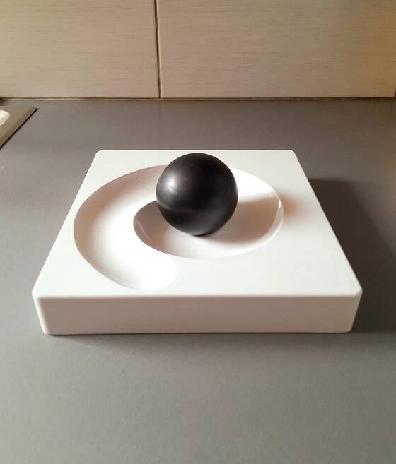 SPIROS ashtray, Eleonore Peduzzi Riva for Artemide, 1970.