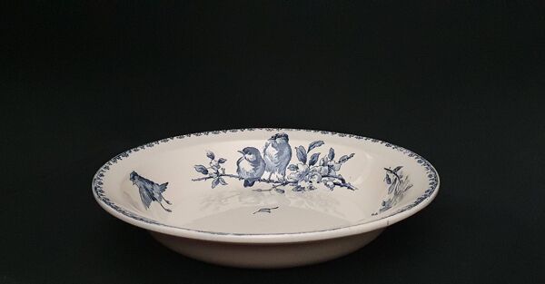 Plat creux rond ''Favori'' Sarreguemines bleu
