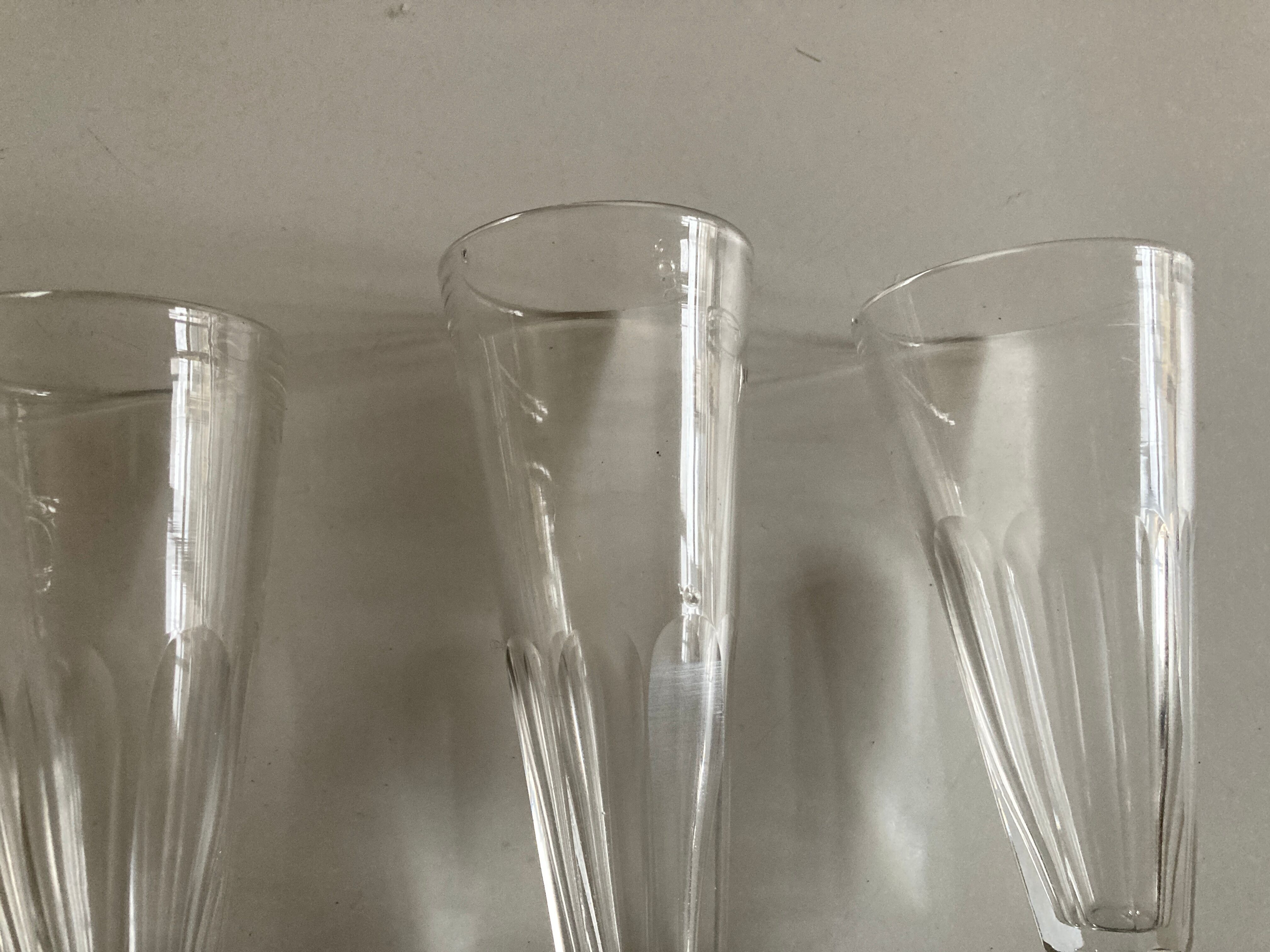 Set of 5 19th glass champagne flutes with flat slices cut