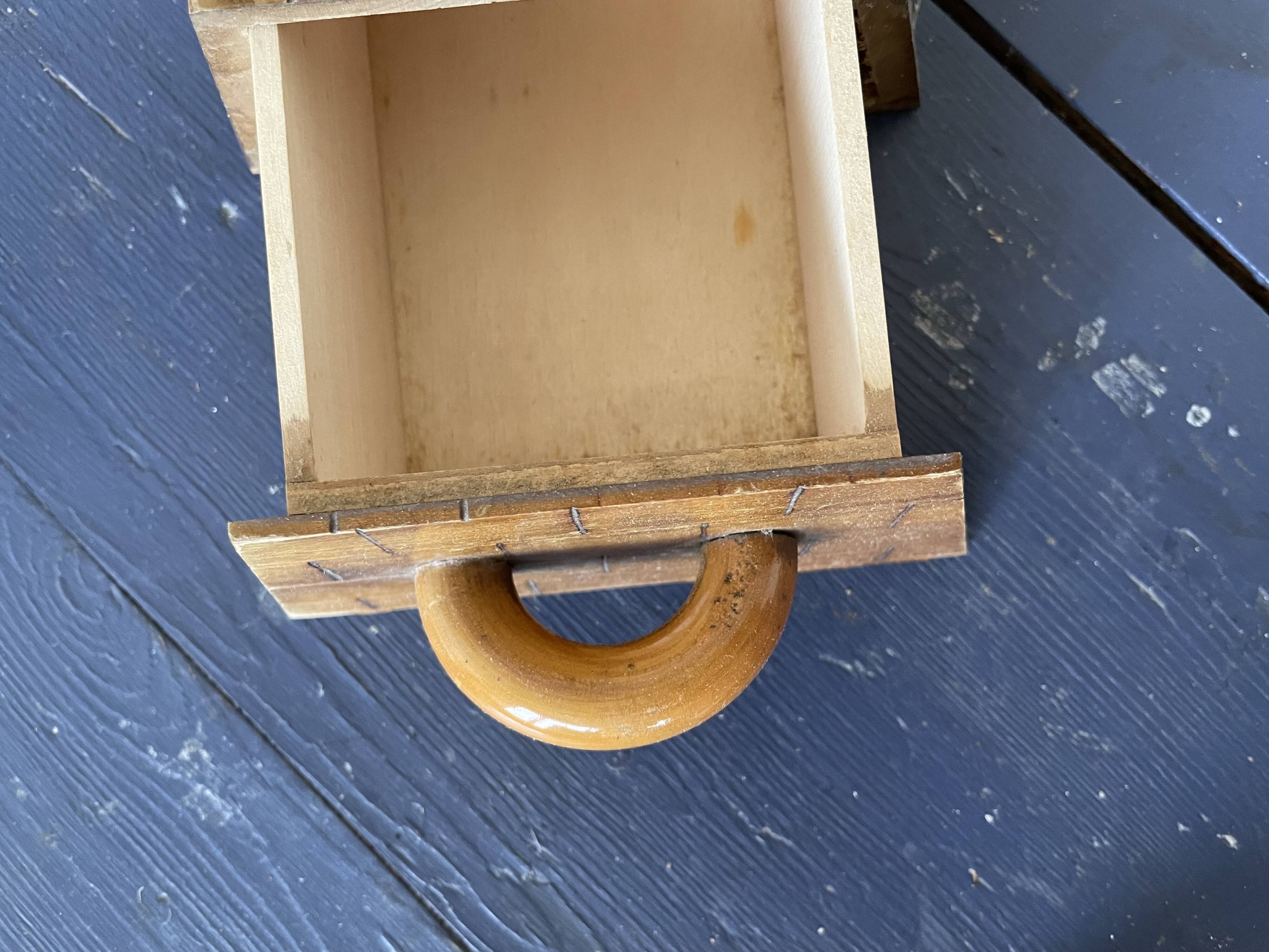 Souvenir lighthouse lamp from Calais in wood