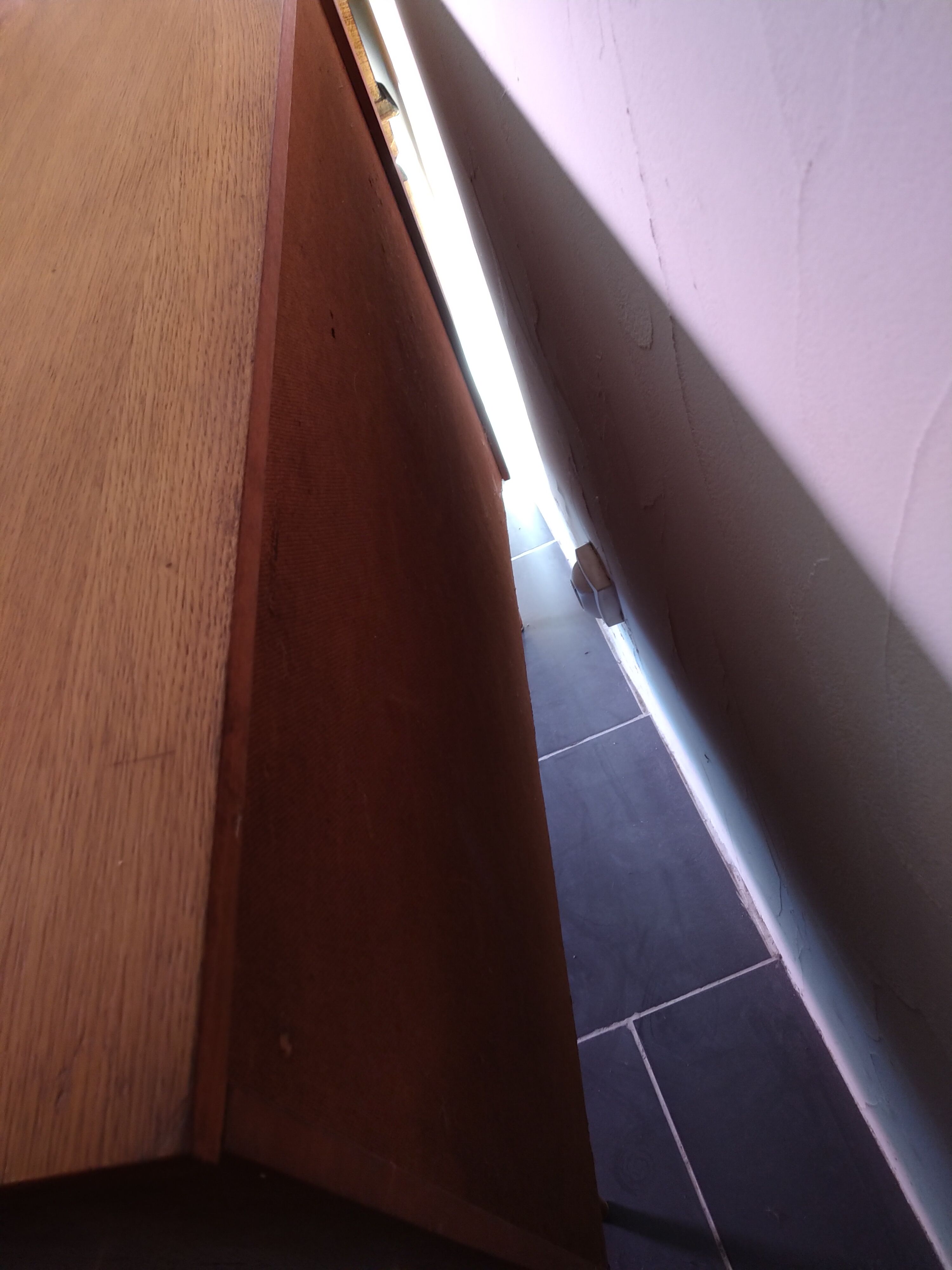 Commode vintage pieds compas
