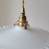 Pendant in serrated opaline