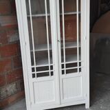 Vitrine vintage parisienne