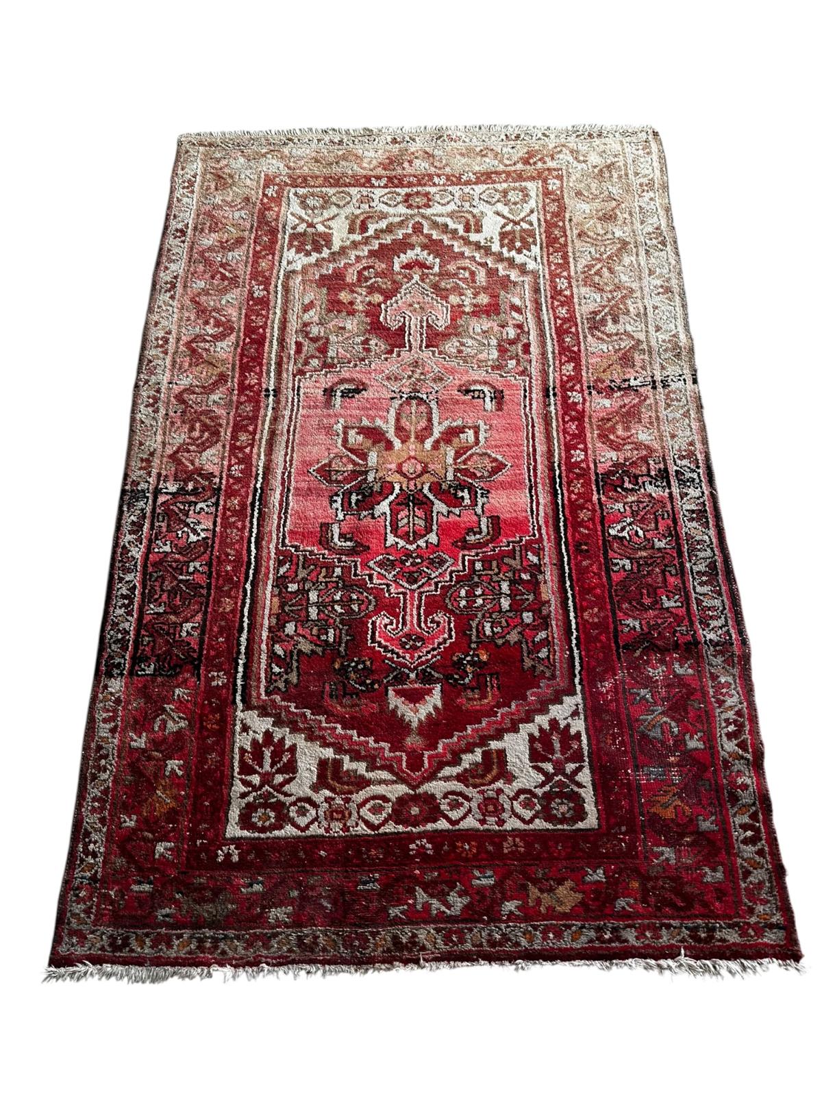 Handmade Hamadan rug 130cm x 200cm