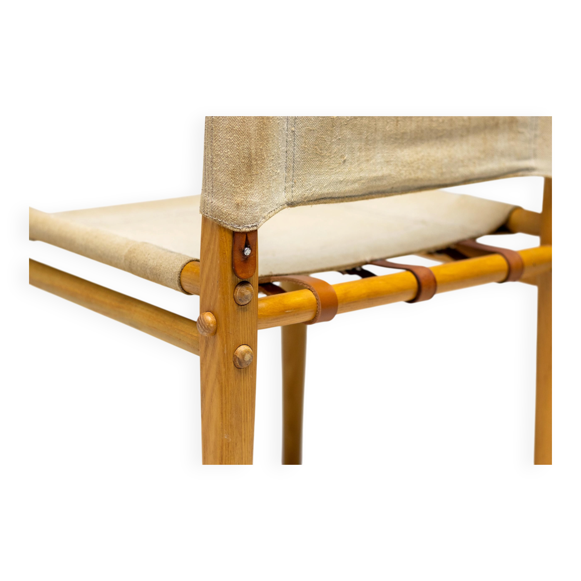 Occasional chair in ash and canvas Zanotta - Italian Mid-Century Modern, Functional Vintage
