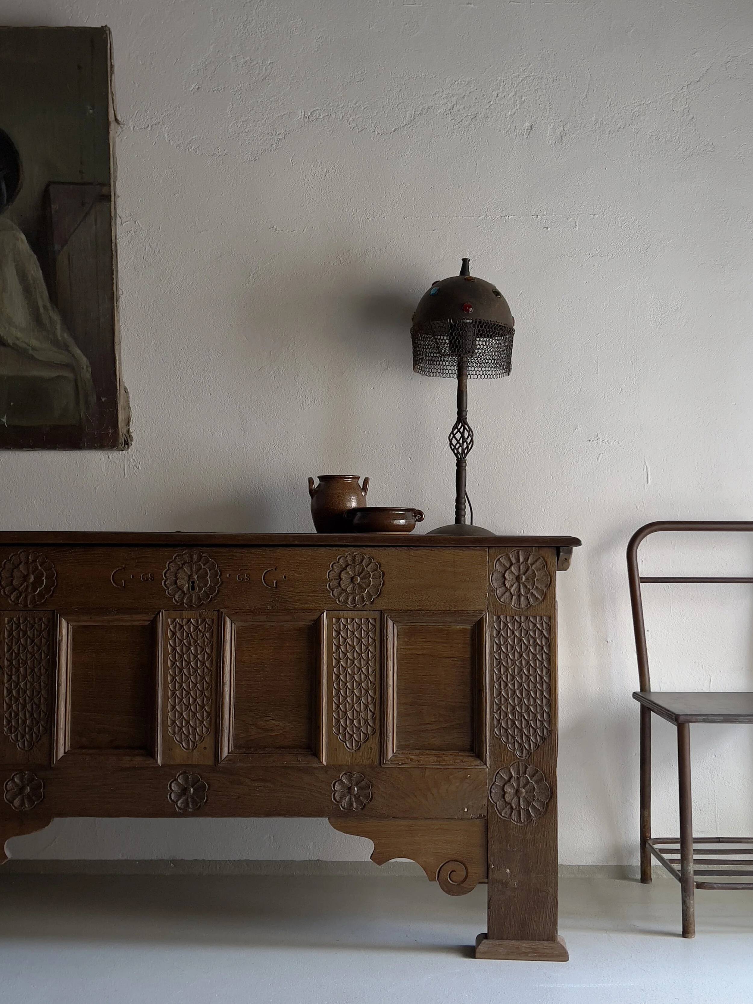 Brutalist iron chain table lamp, 1970s