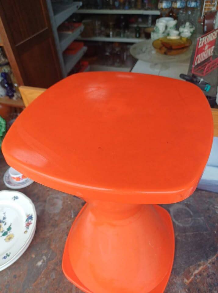 Pola orange stool 1970