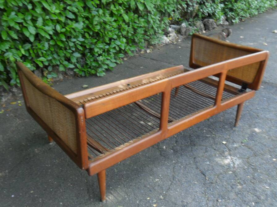 Scandinavian rest sofa, daybed FD 451 Hvidt and Nielsen signed