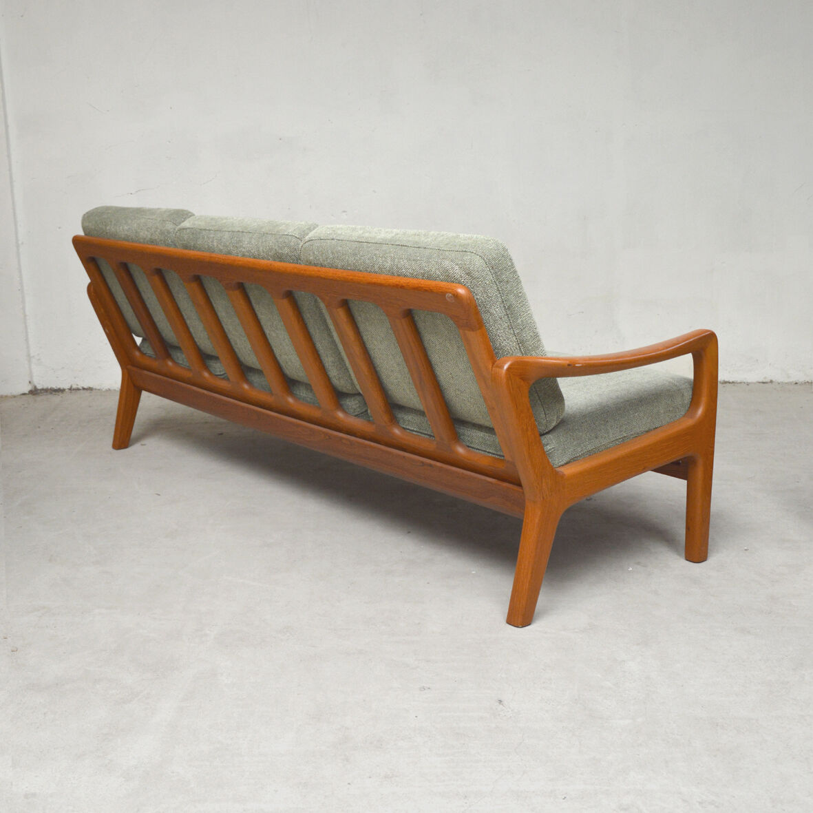 Danish lounge Juul Kristensen 1960