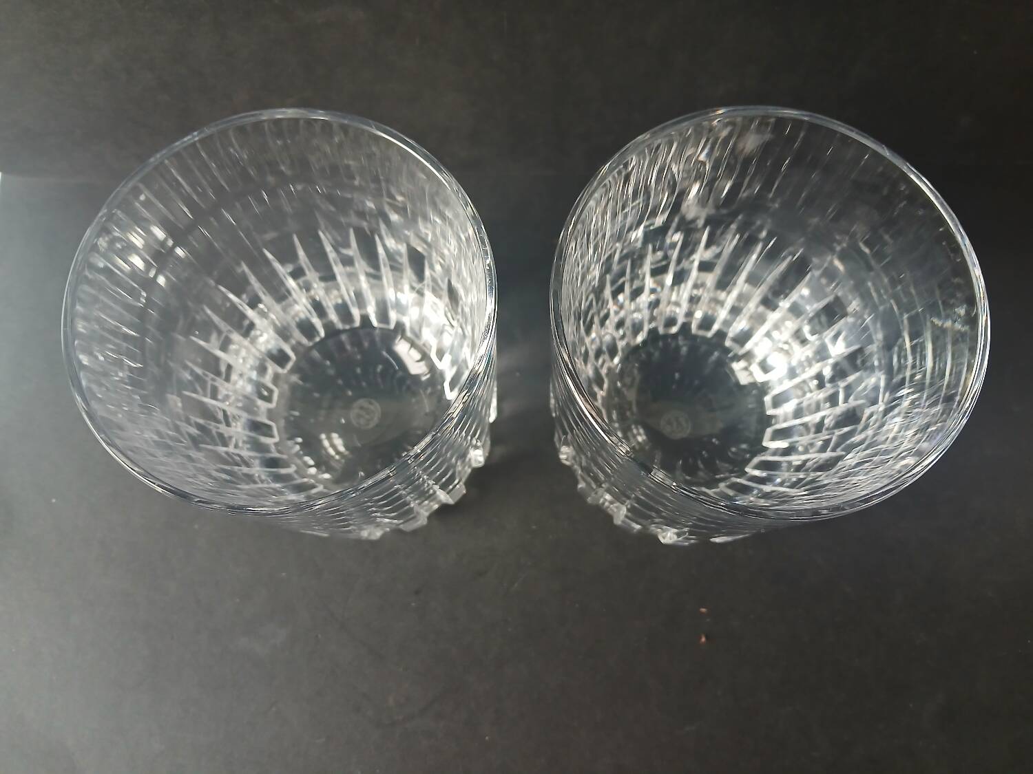 Lot of 2 Rotary Gm whisky glasses in Baccarat crystal.
