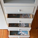 Asymmetrical cabinet