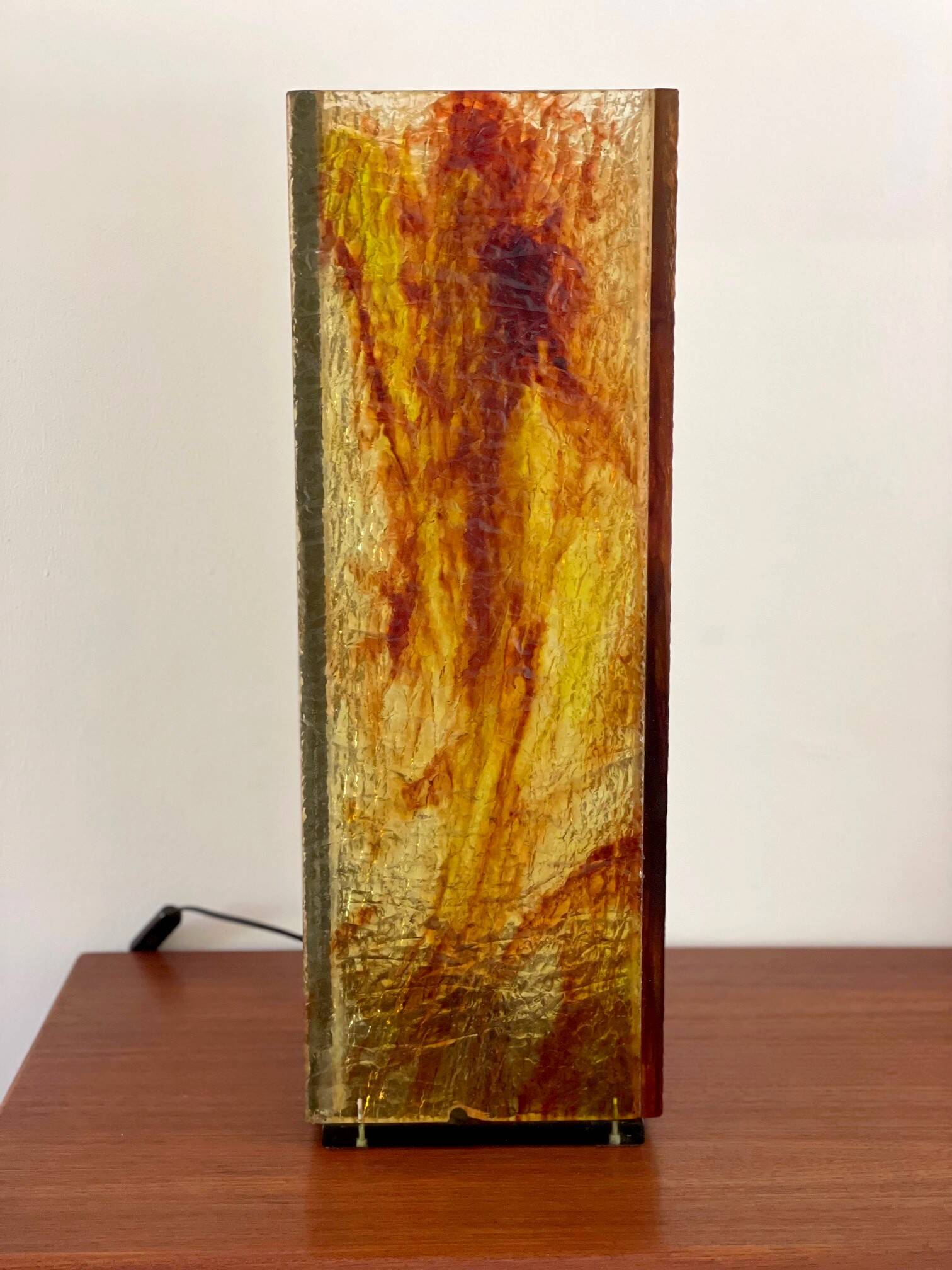 Design lamp in plexiglass
