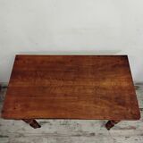 Bureau ancien en bois avec tiroir