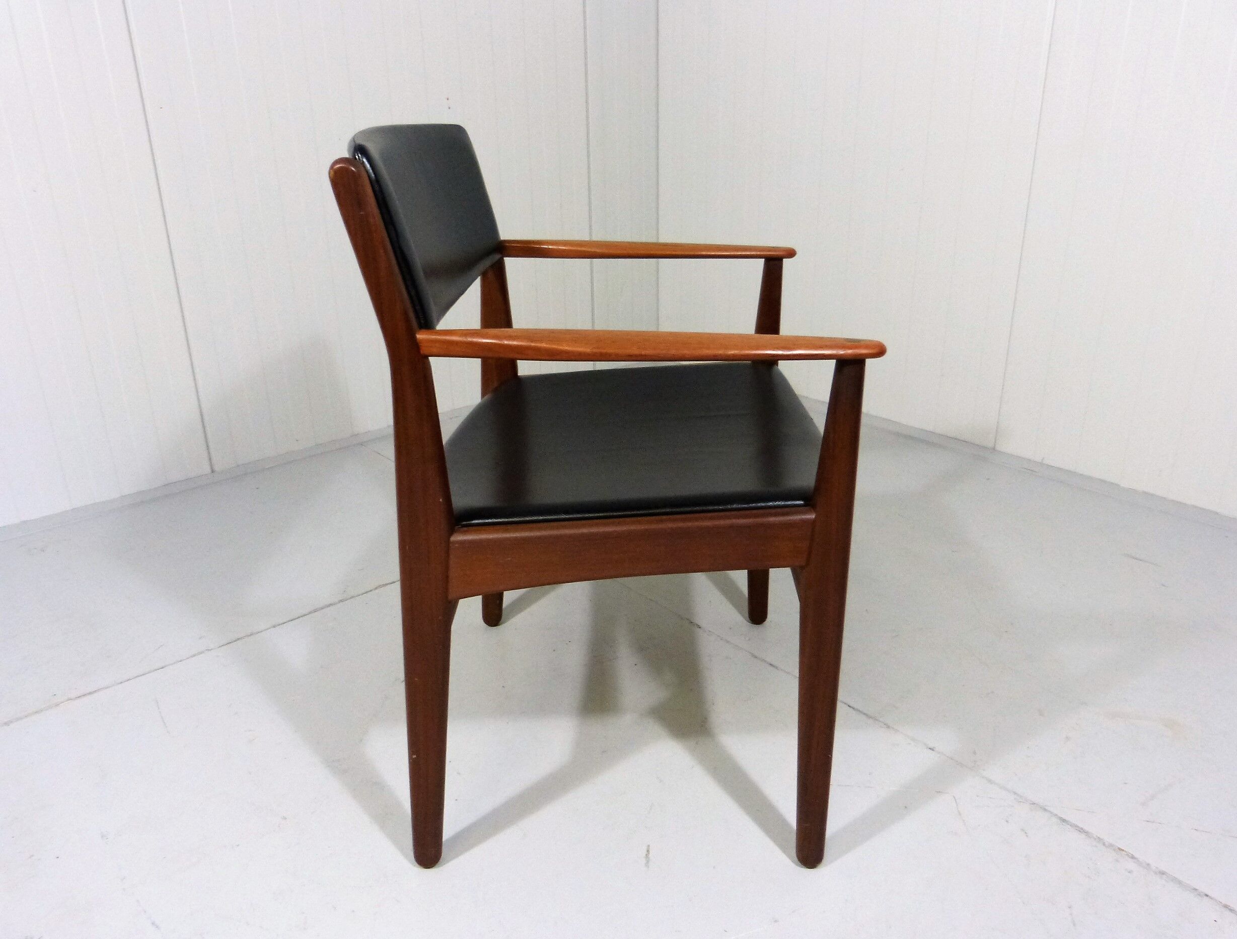 Armchair in teak & leather by Frem Røjle, Denmark