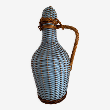 Rattan and scoubidou bottle