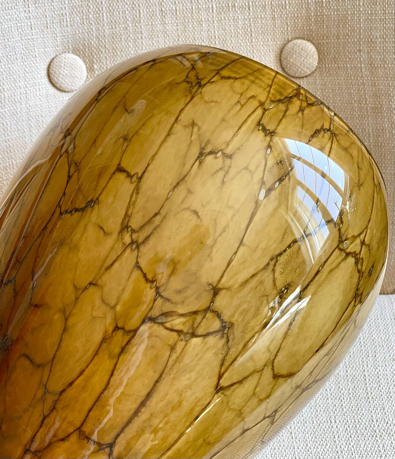 Mouth-blown glass vase.