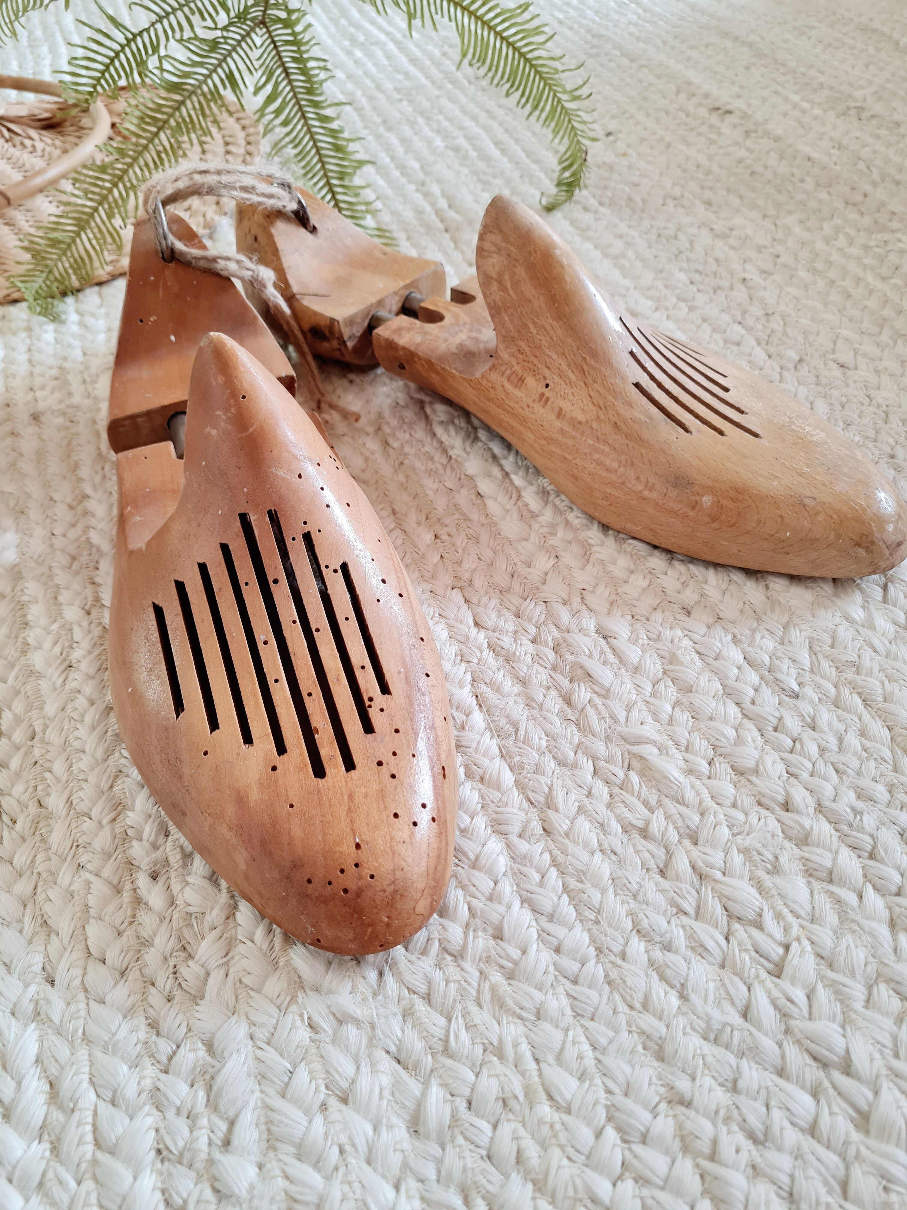 Pair of old shoe trees