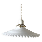 Suspension en opaline