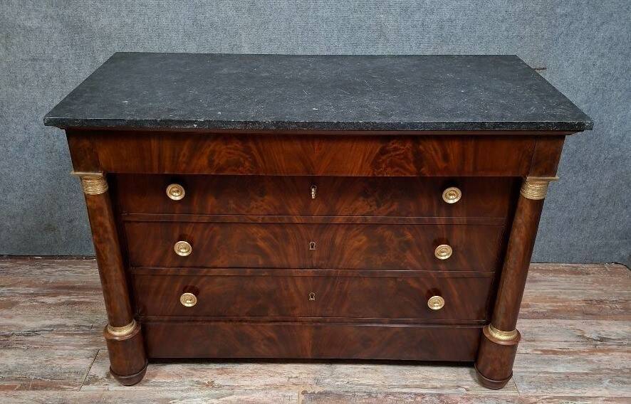 Empire commode in mahogany – Detached columns – Marble top – 19th century