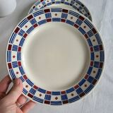 2 Vincennes earthenware dinner plates, Paris