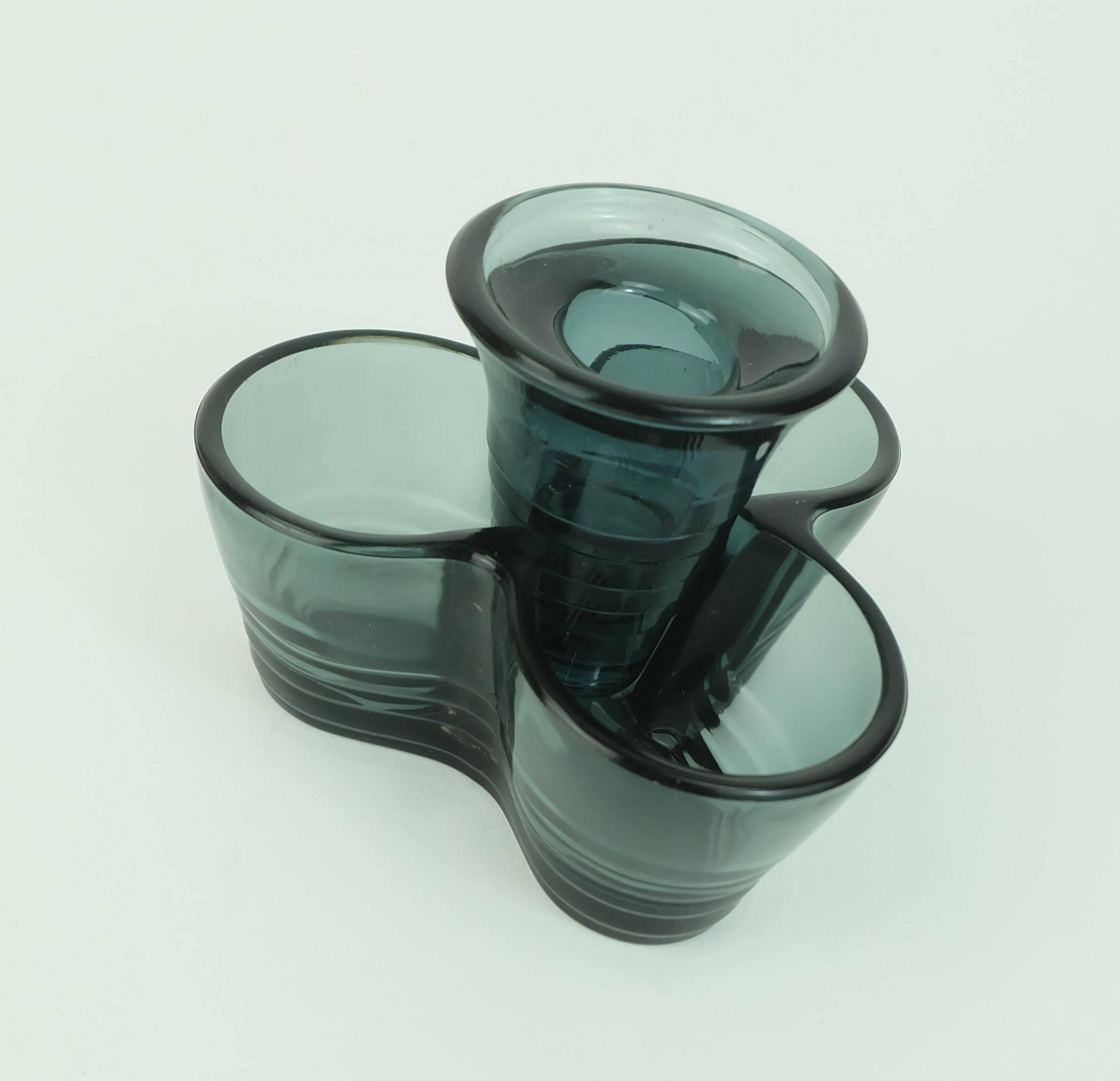 Vase du milieu du siècle avec bougeoir Kurt Radtke WMF 1958 en cristal de couleur tourmaline