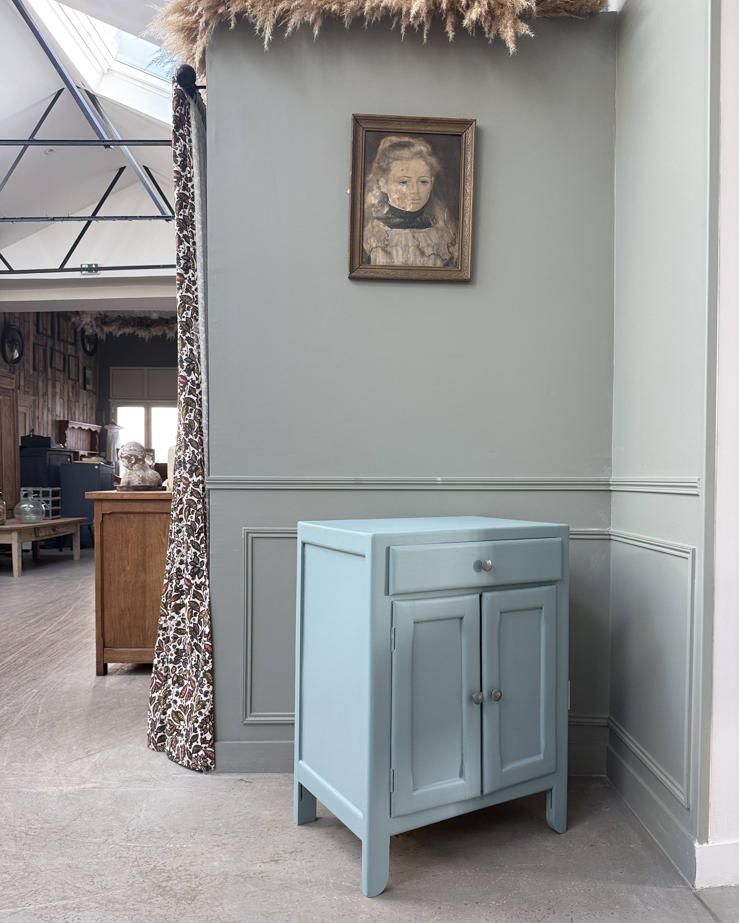 Buffet parisien bleu (rénové)
