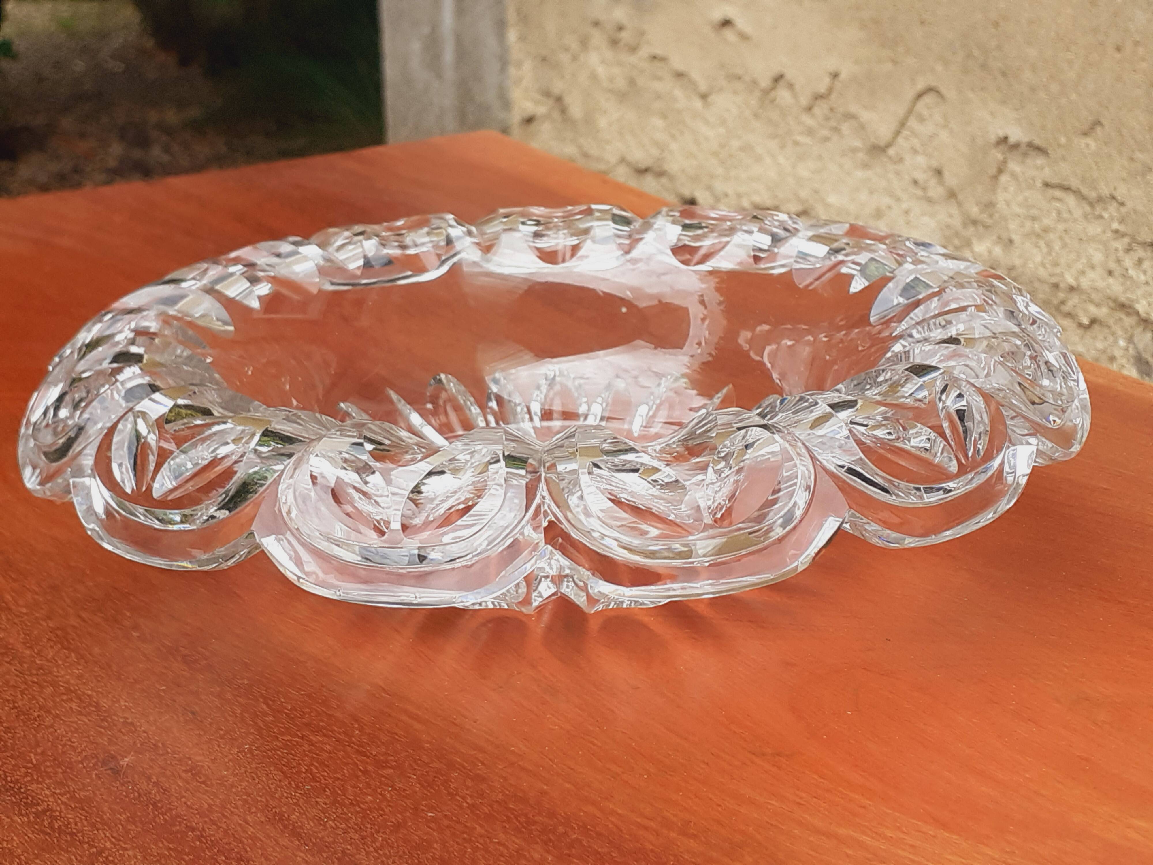 Bowl, Cut Crystal Centrepiece from Saint Louis
