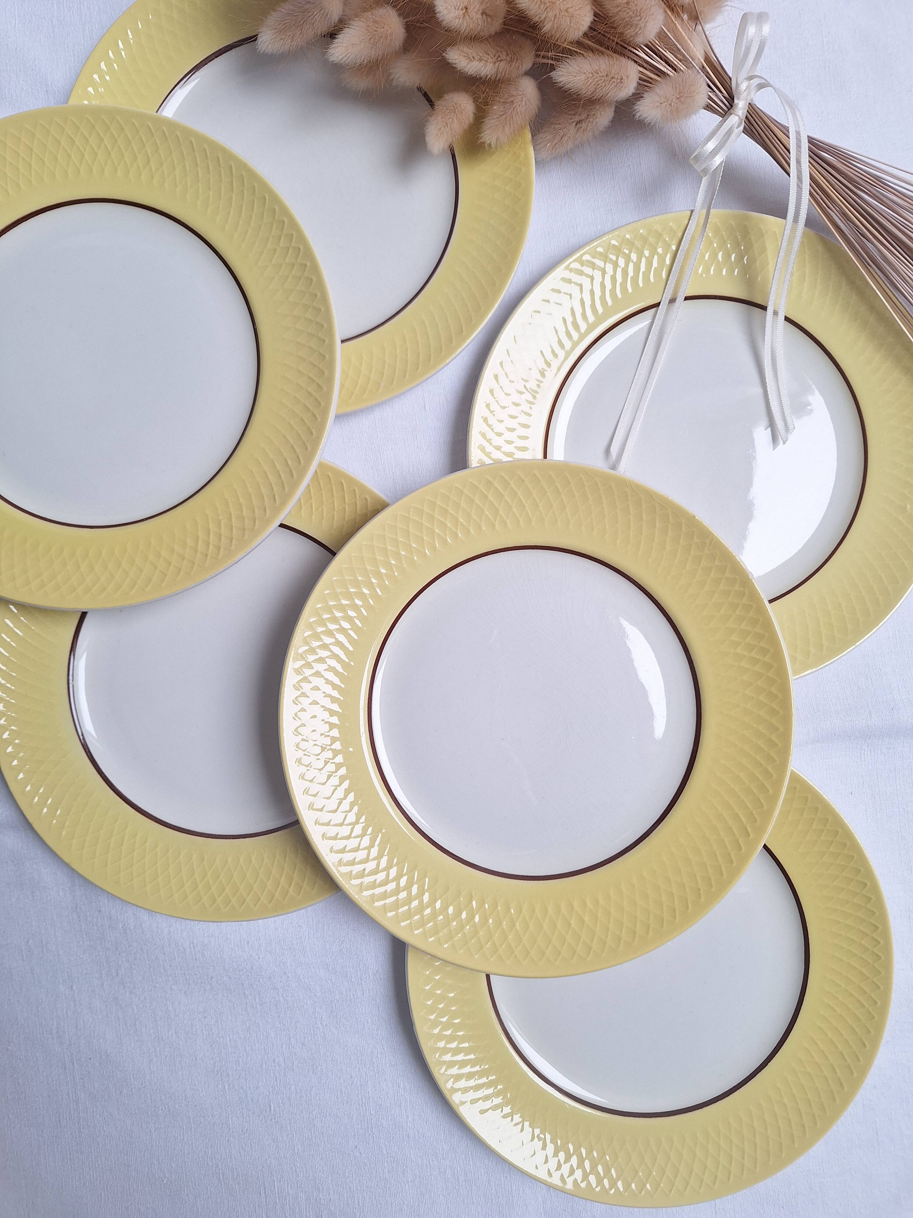 Moulin des Loups dessert plates