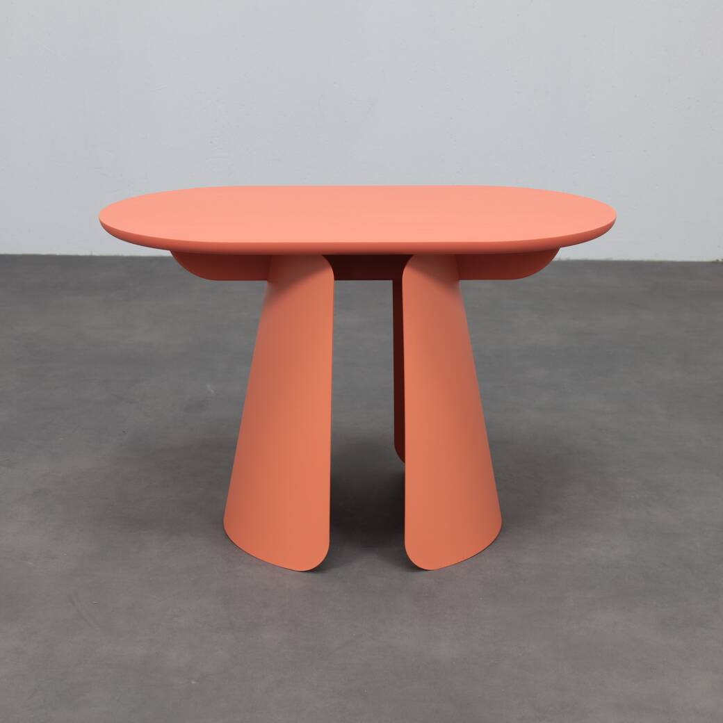 Side table Totem Pill by Puik Design pink