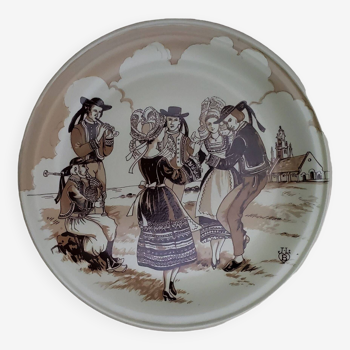 Castelroux porcelain plate (Dance)