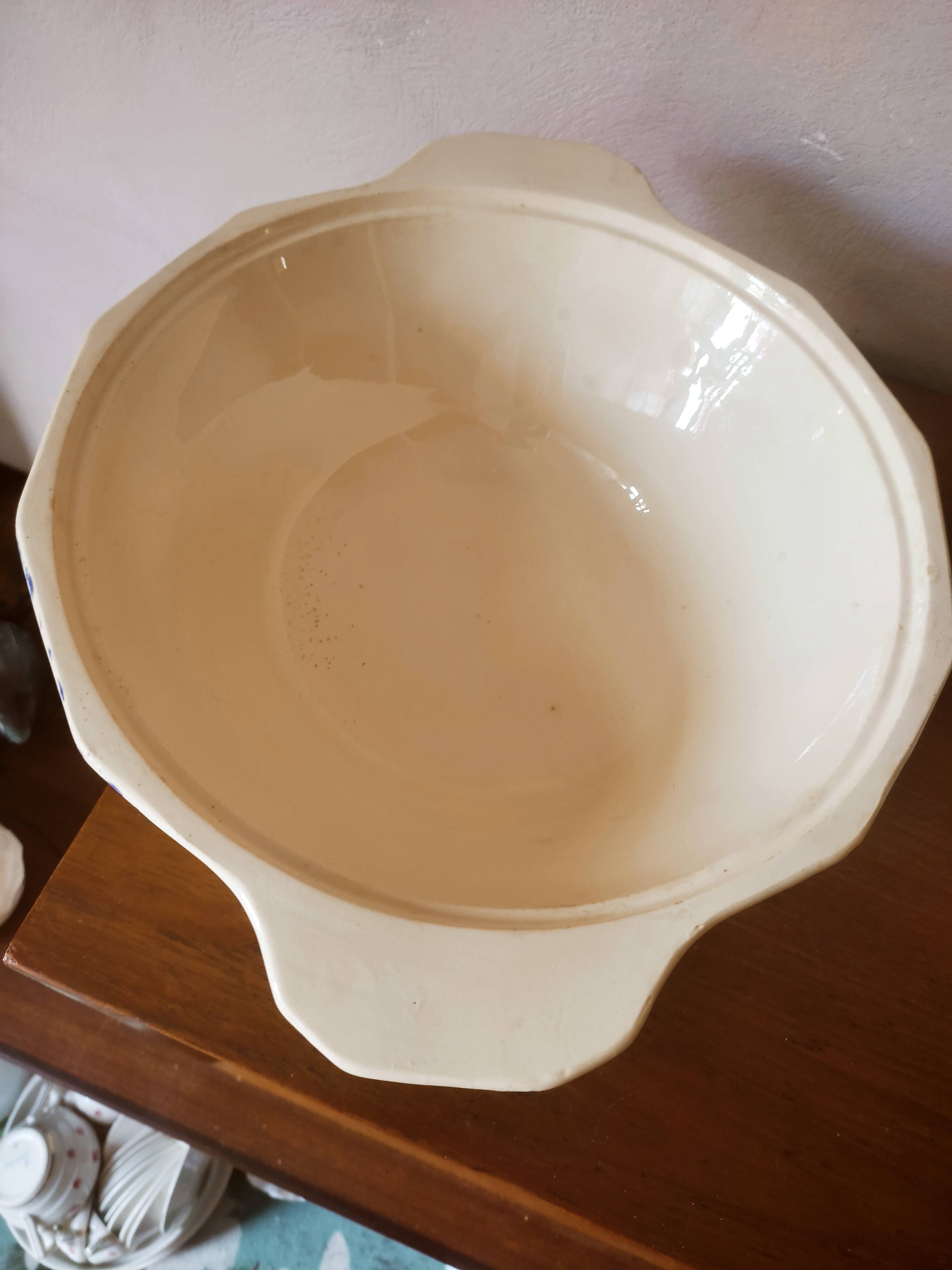 Salad bowl Digoin in faience