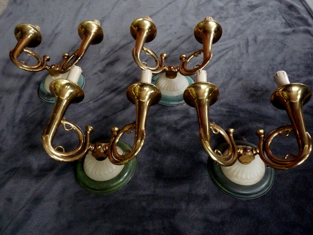 4 bronze. sconces hunting horns, trumpet musical instrument