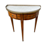 Half moon table
