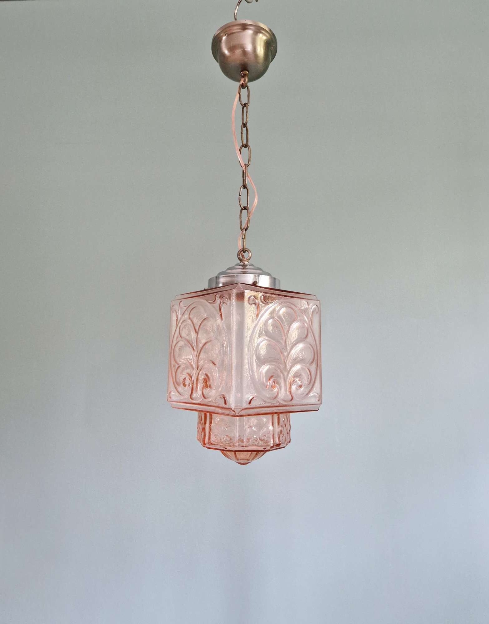 Art Deco pendant light in pale pink glass, 1920s-30s