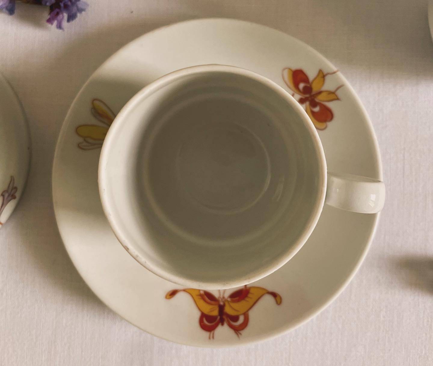 ANCAP porcelain coffee service with coffee maker and porcelain sugar bowl