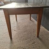 Table de ferme bois dessus patine noire