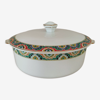 Céranord semi-porcelain earthenware tureen