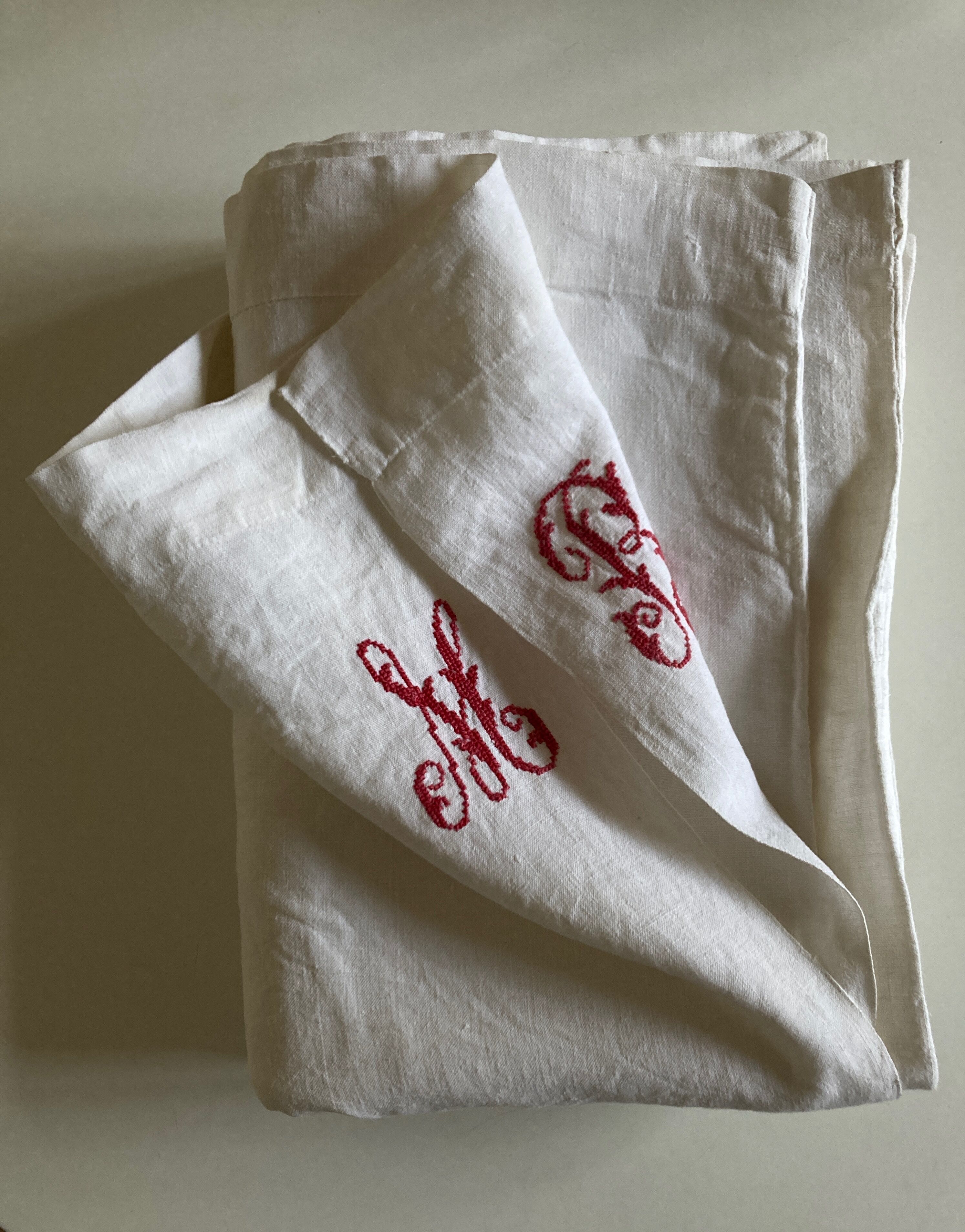 19th century embroidered linen thread tablecloth embroidered red