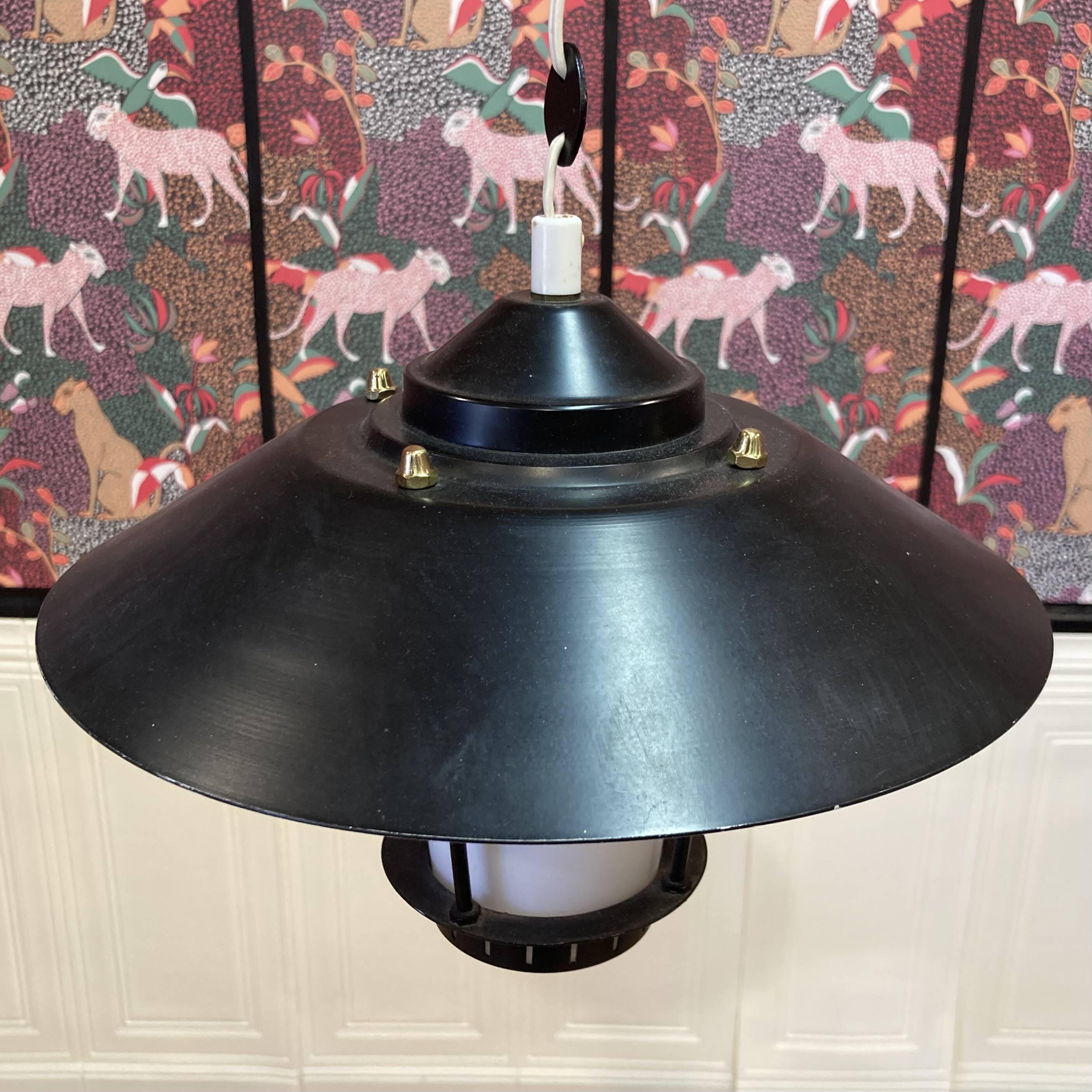 Suspension opaline and metal scandinavian design 1950.