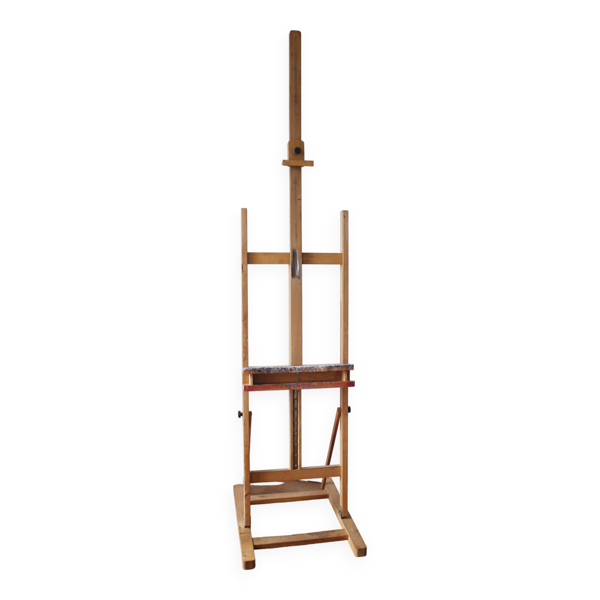 Easel and blank canvases x3