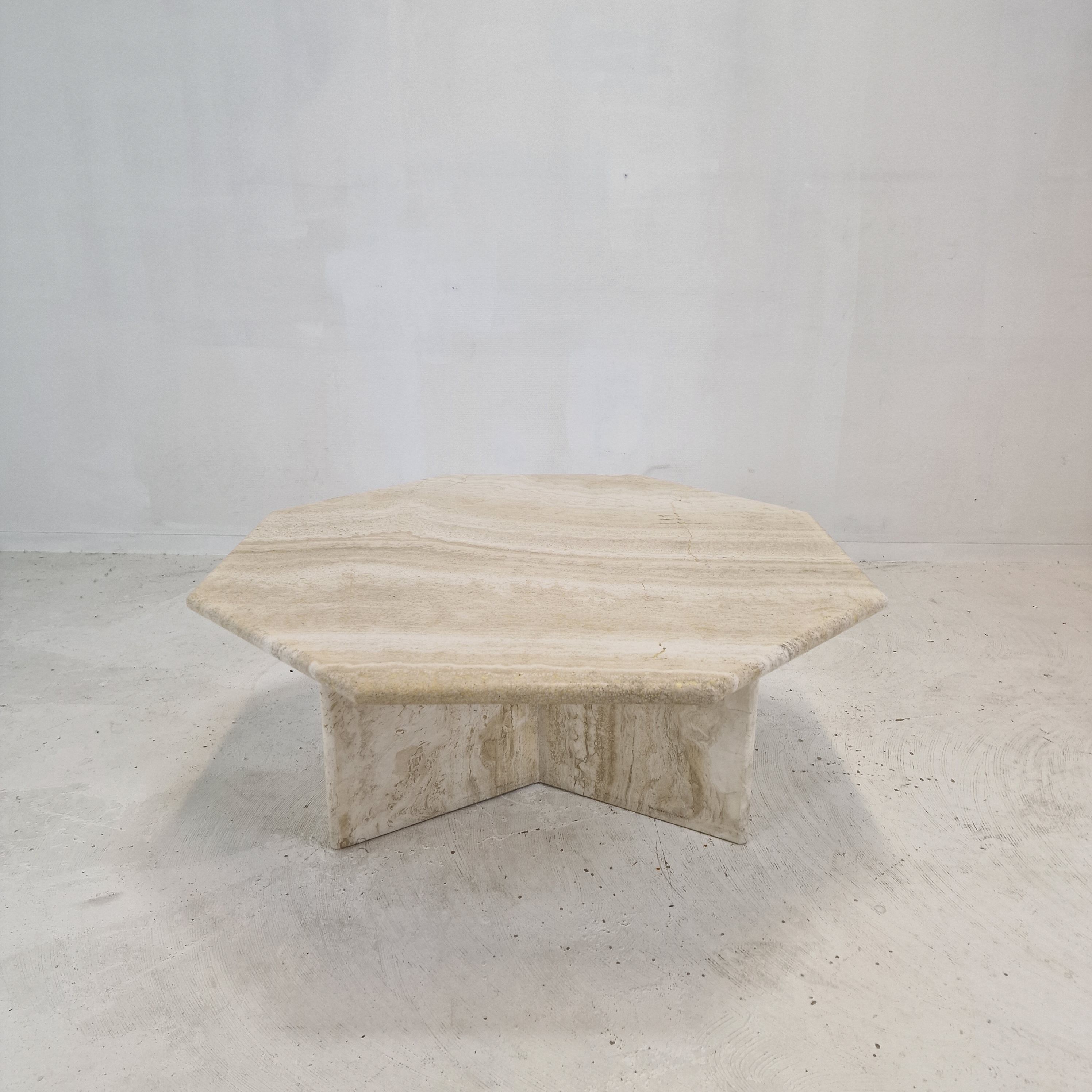 Italian octagon coffee table in travertine, 1980s