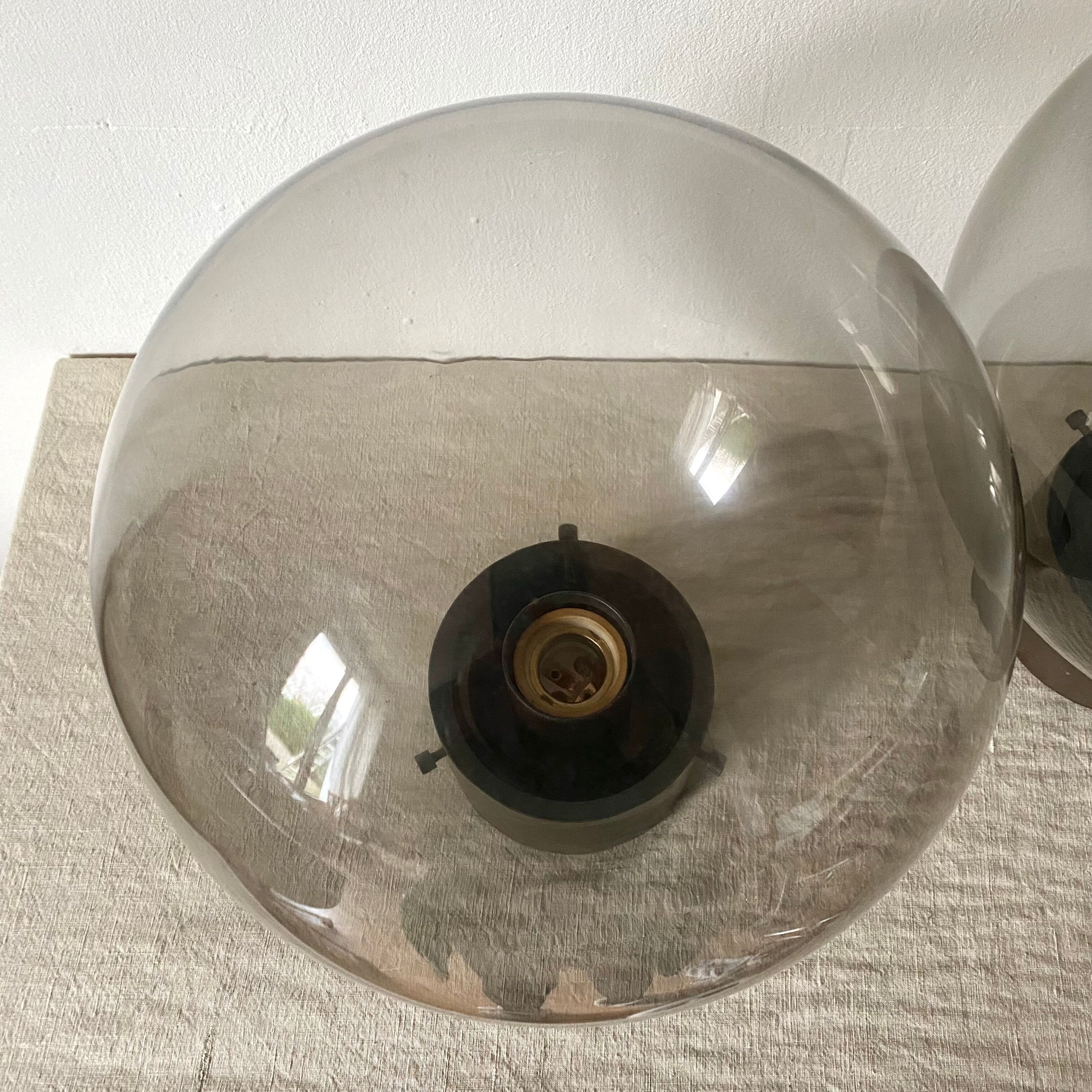 Plafonniers vintage globes en verre fumé