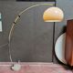 Lampadaire arc par Harvey Guzzini années 70