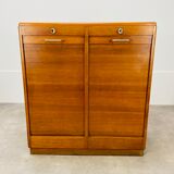 Double curtain binder cabinet