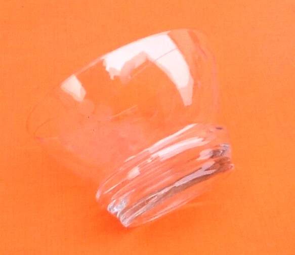 4 Champagne glasses from the 1930s with chiseled grape cluster decoration