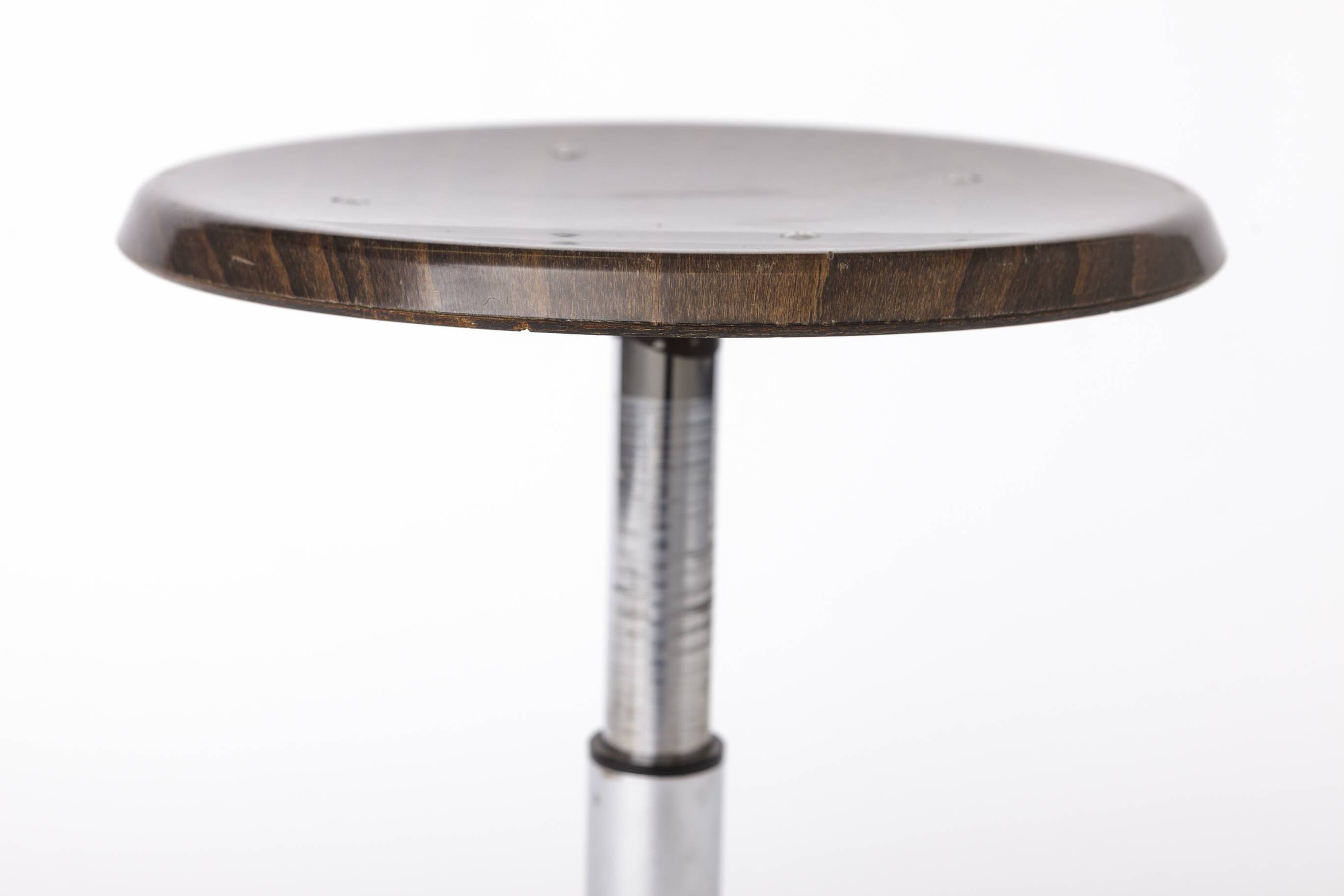 Set of 4 Vintage Industrial Stools 1970s, Chrome Adjustable Stools