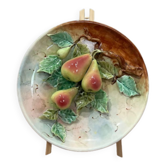 Assiette décor poires Barbotine